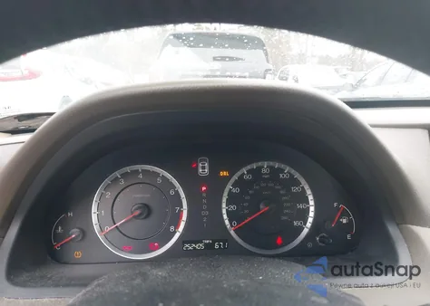 2010 Honda Accord 2.4 Ex-L z USA, uszkodzony, nr VIN 1HGCP2F87AA077480